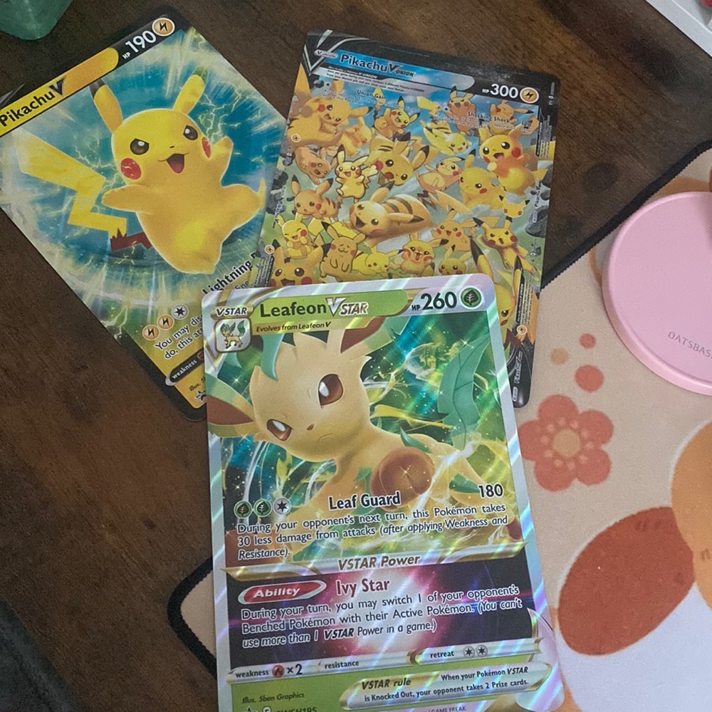 Jumbo Pokémon Cards